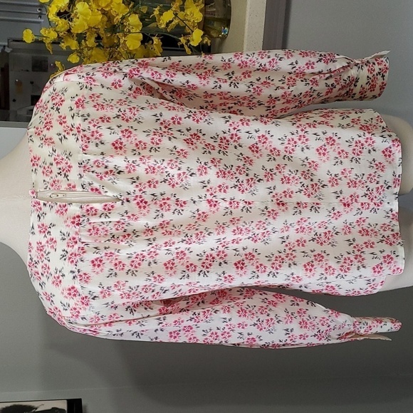 Rebbeca Taylor boho blouse. Pink and gray floral print. Long sleeves. Sm… - Picture 6 of 9